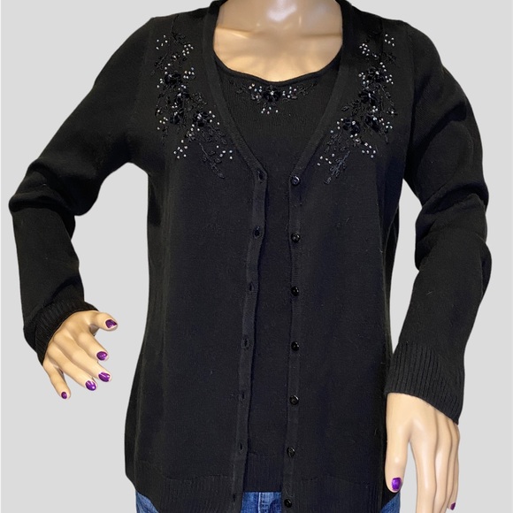 Carolyn Taylor Mock 2-piece Embellished Beaded Floral Black Sweater Sz Small EUC - Picture 1 of 6